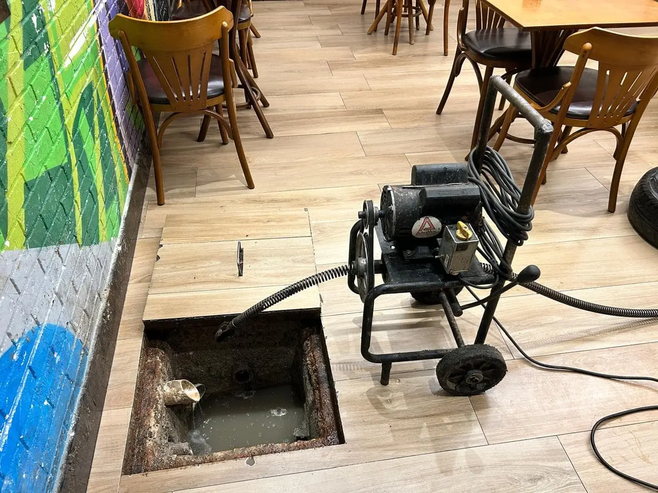 No Centro de Fortaleza, qual desentupidora chamar?