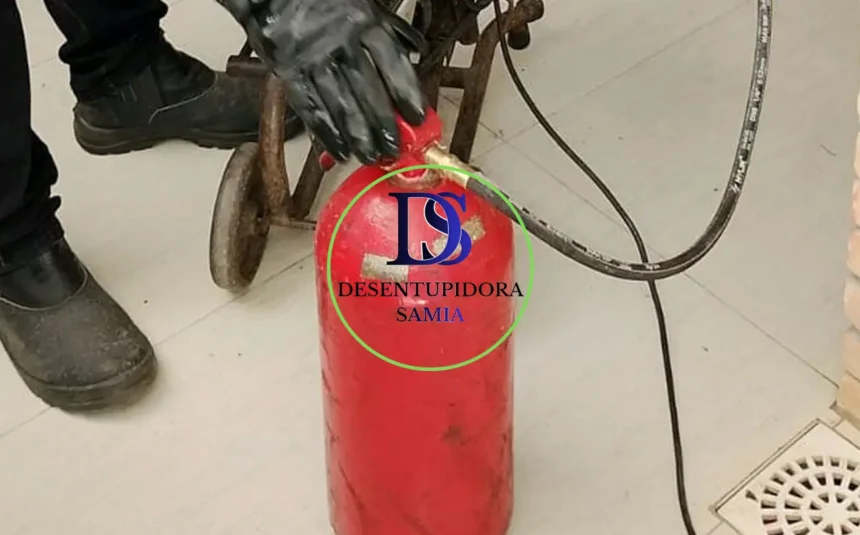 Desentupidora de Caixa de Esgoto em Eusébio - Desentupidora Samia - Fortaleza - CE: ligue agora, atendimento 24/7 (85) 9 8560-5982